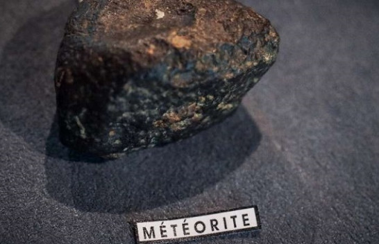 Shkencëtarët zbulojnë meteoritin më të vjetër se Toka
