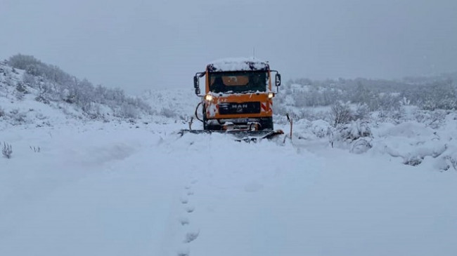 Zona e Dibrës e izoluar nga bora prej tre ditësh, mungesë e energjisë elektrike në disa pjesë