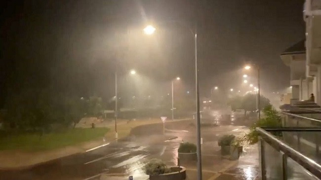 Cikloni Seroja godet Australinë, shkatërron çdo gjë në rrugën e tij