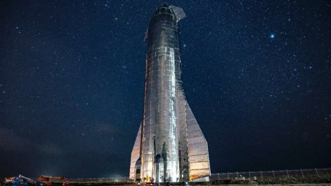 NASA zgjedh SpaceX që të ndërtojë anijen kozmike për lëshim në Hënë