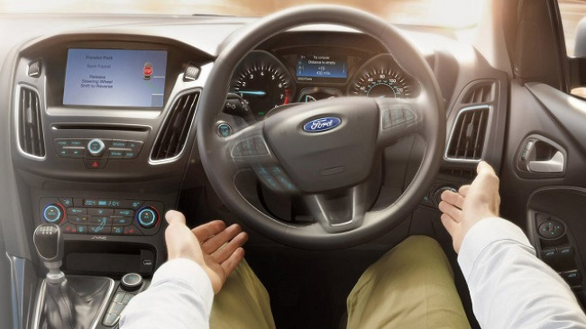 Automjetet autonome pritet të lejohen në rrugët e Britanisë së Madhe