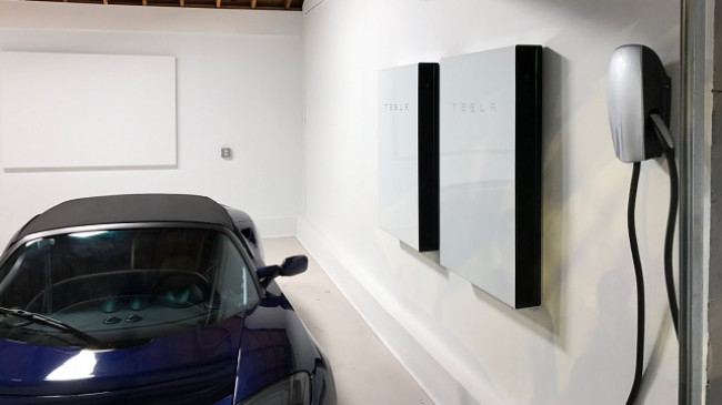 Tesla dëshiron ta kthejë çdo shtëpi në një vend që do të gjeneronte, ruante energji elektrike