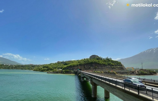Java nis mot të nxehtë dhe temperatura të larta në Shqipëri