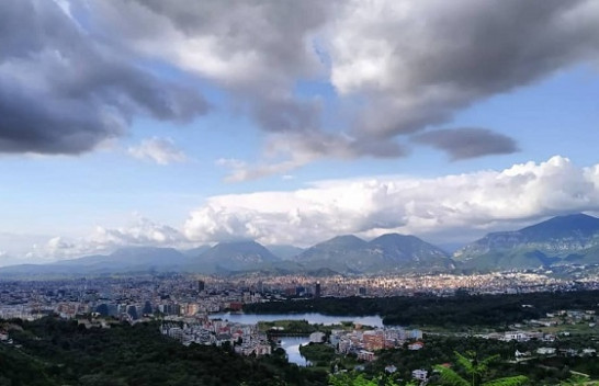 Shi, breshër dhe vetëtima, java dytë e qershorit nis me mot të paqëndrueshëm në Shqipëri