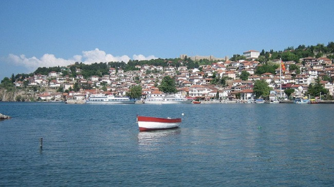 Diell e temperatura të larta, njihuni me parashikimin e motit në Maqedoni