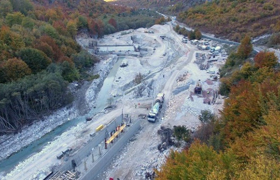 Gjykata e Lartë pezullon punën për ndërtimin e HEC-eve në Valbonë