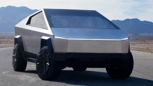 Prodhimi i Tesla Cybertruck shtyhet për vitin 2022