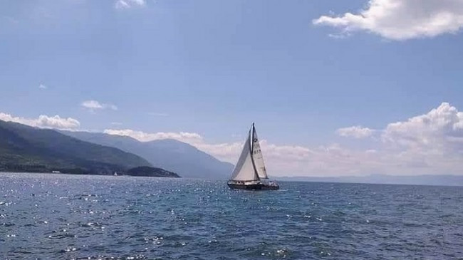 Diell dhe ngrohtë/ Njihuni me surprizat e motit për sot dhe fundjavë në Maqedoni