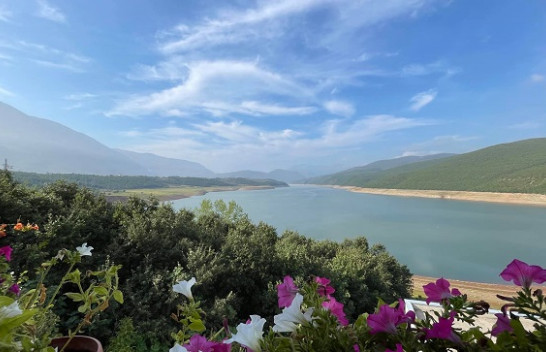 Vera po ia lë vendin vjeshtës - Njihuni me parashikimin e motit në Shqipëri