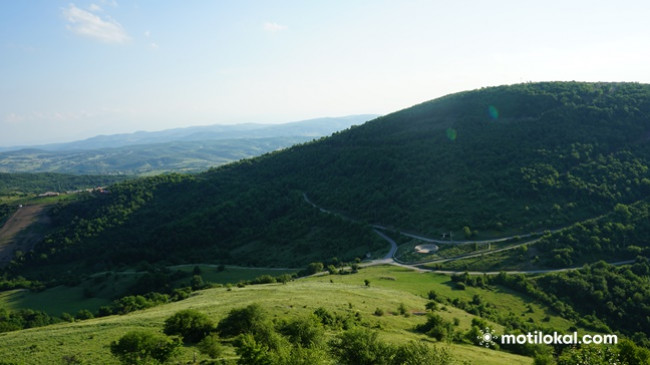 Sot dhe nesër mot me diell e vranësira, të dielën mundësi për riga lokale shiu në Kosovë