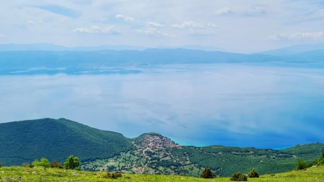 Diell, vranësira e reshje shiu në Maqedoni