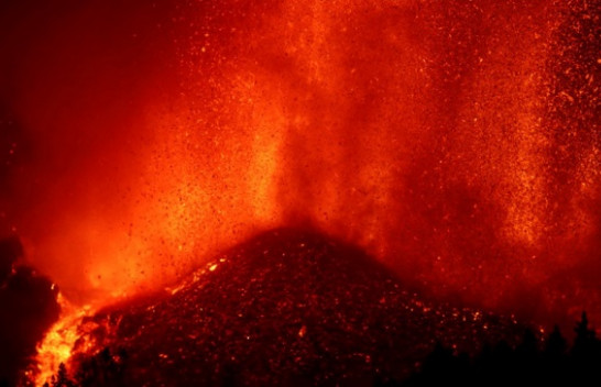 Shpërthen vullkani Kubre Vieha në ishullin La Palma të Spanjës