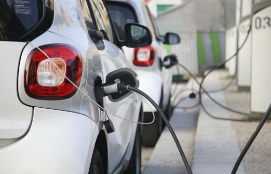 Makinat elektrike kanë kosto më të larta riparimi
