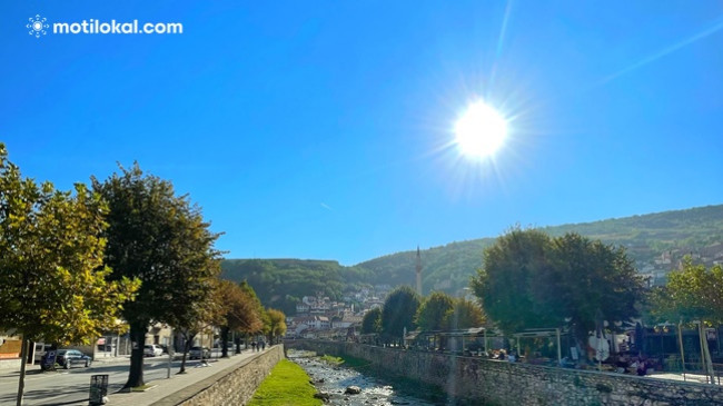Diell dhe ngrohtë, nga e mërkura priten reshje shiu në Kosovë