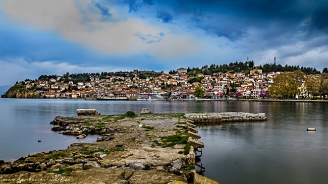 Vijon të mbajë mot me vranësira e shi në Maqedoni