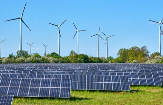 Kriza energjetike ngre pikëpyetje mbi premtimet për energji të pastër