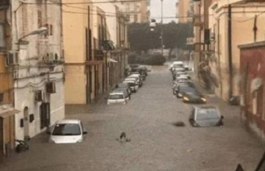 Alarm i kuq në Sicili, dallgë 4 metra dhe erë deri në 100 kilometra në orë