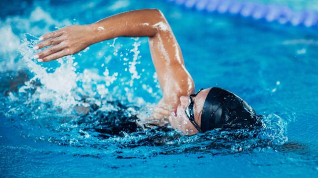 Noti, sporti që ju aktivizon gjithë muskujt e trupit
