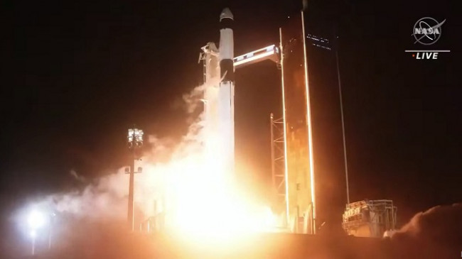 SpaceX nis 4 astronautë në Stacionin Ndërkombëtar të Hapësirës pas vonesave të shumta