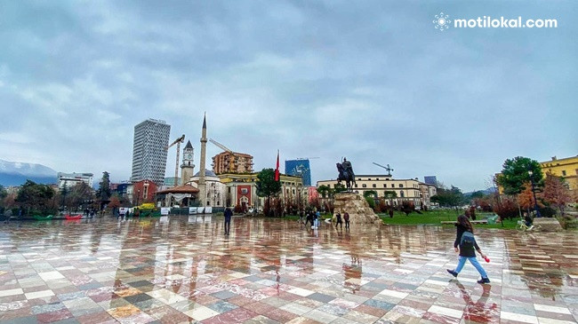 Sot dhe fundjavë reshje shiu dhe erë e fortë në Shqipëri