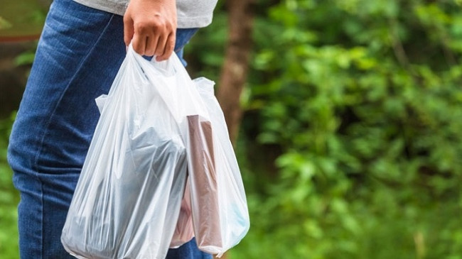 Maqedoni, nga e mërkura një qese në market do të kushtojë 15 denarë