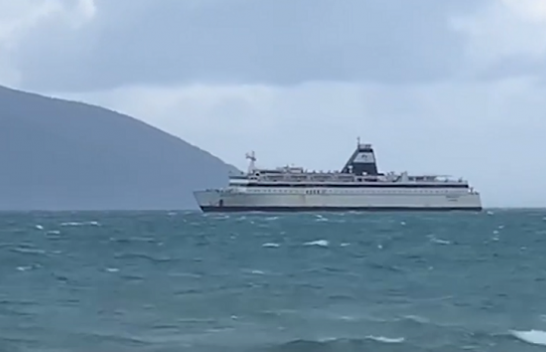 Moti i ligë, pezullohet lundrimi detar në Vlorë