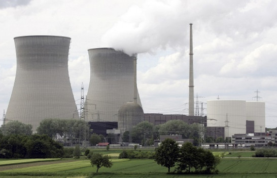 Gjermania mbyll tre centrale bërthamore