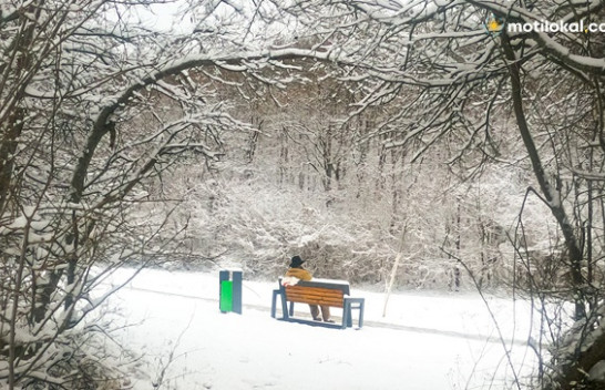 Vishuni më trashë, mot i acartë në Kosovë
