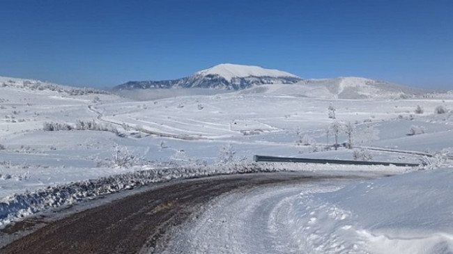 Diell dhe ftohtë, njihuni me parashikimin e motit në Shqipëri
