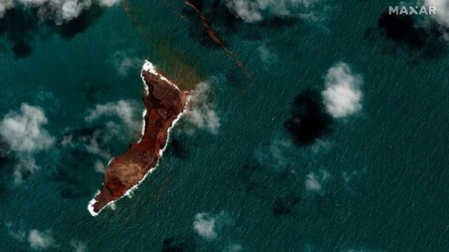 Imazhet satelitore tregojnë shkallën e dëmeve nga shpërthimi i vullkanit në Tonga
