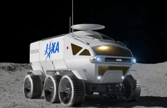 Toyota prek hapësirën [Foto]