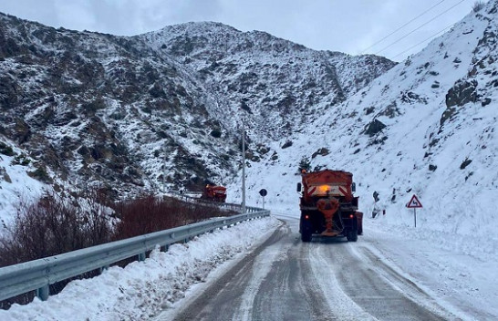 Rikthehen reshjet e borës, kjo është situata e rrugëve në Shqipëri