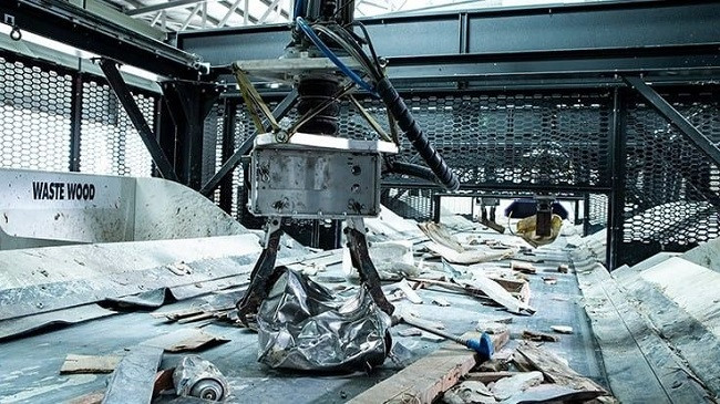 Robotët ndihmojnë në rritjen e normave të riciklimit
