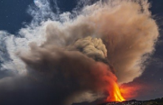 Shpërthen vullkani Etna në Itali