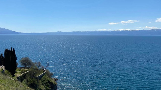 Diell dhe ngrohtë në Maqedoni