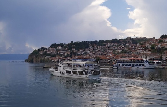 Reshje të dendura shiu e erë e fortë priten në Maqedoninë e Veriut