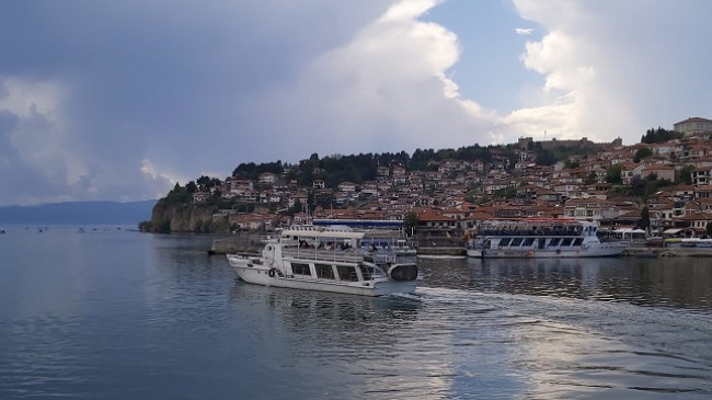 Reshje të dendura shiu e erë e fortë priten në Maqedoninë e Veriut