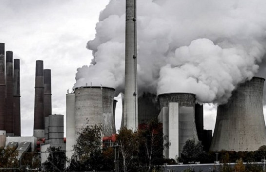 Studimi: Reduktimi i emetimeve të CO2 nuk mjafton për të frenuar ngrohjen globale