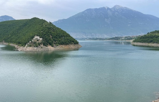 Stuhi shiu dhe breshër, parashikimi i motit në Shqipëri