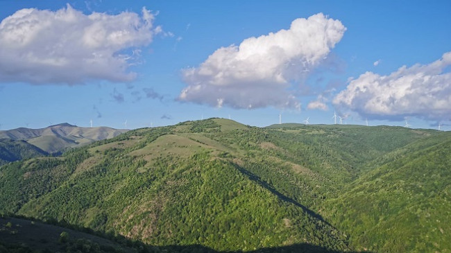 Shkarkime rrufesh e riga shiu, moti sot dhe fundjavë në Kosovë