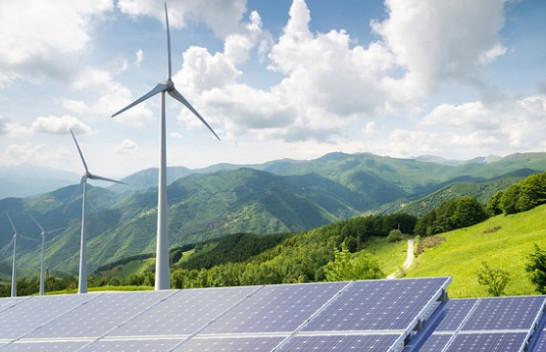 Siemens Energy po punon për ta kthyer hidrogjenin e gjelbër në karburant të qëndrueshëm për aviacionin