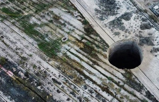 Shfaqet një gropë misterioze në Kili