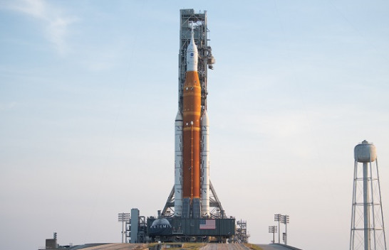 NASA gati për të nisur një epokë të re të eksplorimit të Hënës