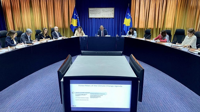 Mbahet takimi i Këshillit Kombëtar për Ndryshime Klimatike me donatorë