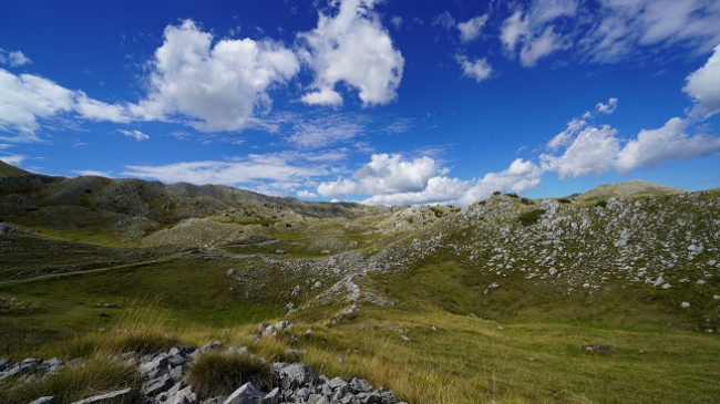 Mali me gropa, një nga fenomenet e rralla në Shqipëri dhe Evropë