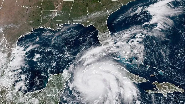 Uragani Ian: Florida paralajmërohet të përgatitet për 'katastrofë të madhe'