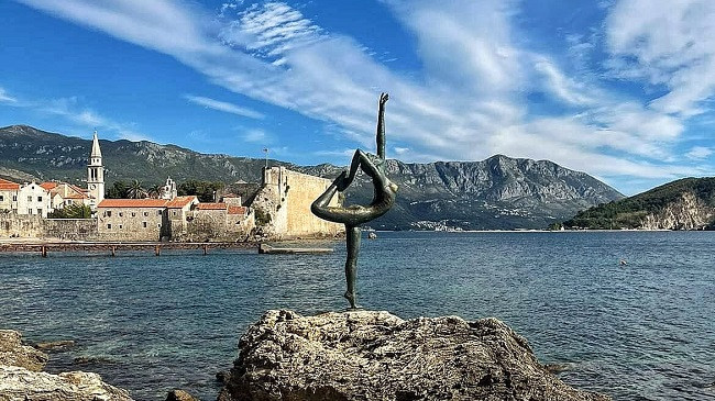 Ç'mot do të mbajë në Mal të Zi