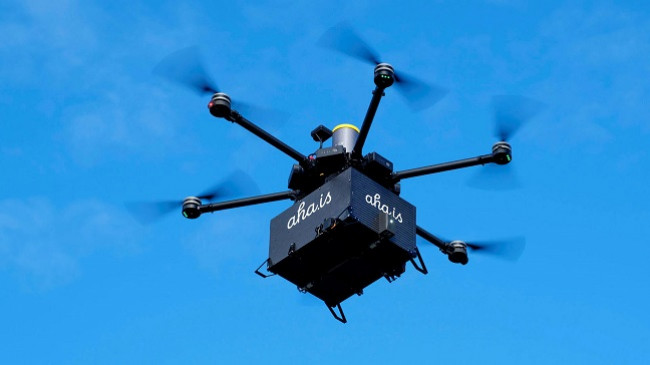 Islandë, dërgesat e ushqimit bëhen me dronë