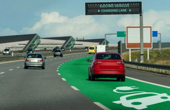 Gjermania po nis një projekt pilot për mbushjen me valë të automjeteve elektrike në autostradë