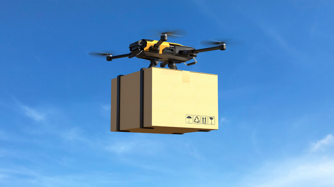 Amazon fillon dërgimin e porosive me dron në Kaliforni dhe Teksas